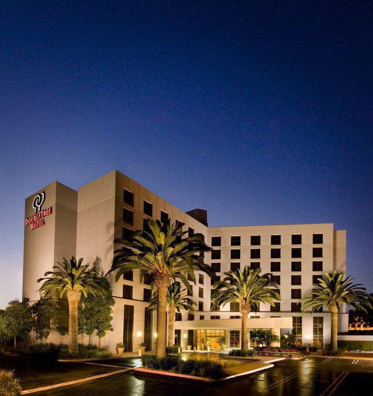 Doubletree By Hilton Irvine Spectrum Buitenkant foto