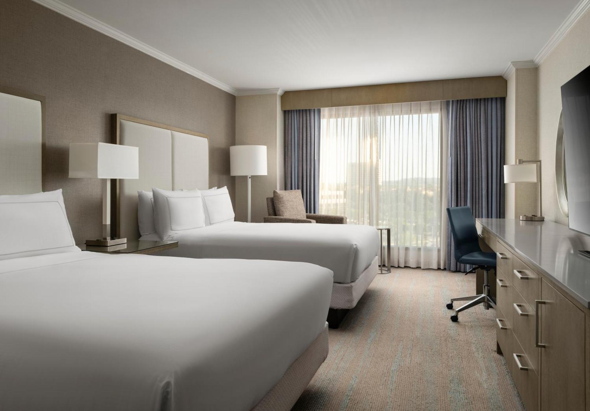 Doubletree By Hilton Irvine Spectrum Buitenkant foto