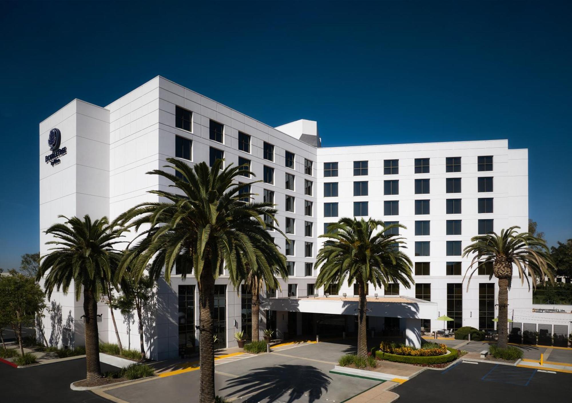 Doubletree By Hilton Irvine Spectrum Buitenkant foto