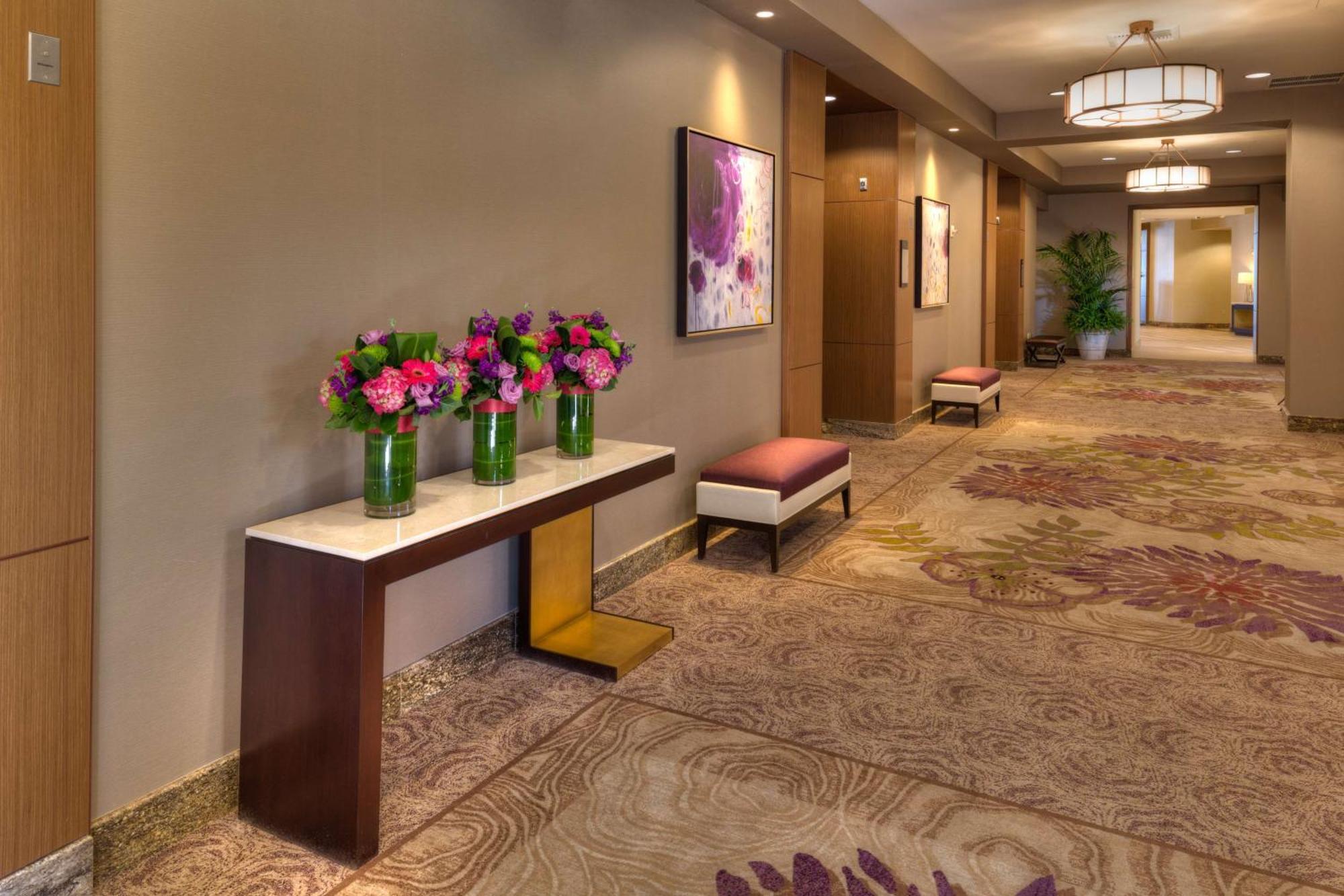 Doubletree By Hilton Irvine Spectrum Buitenkant foto