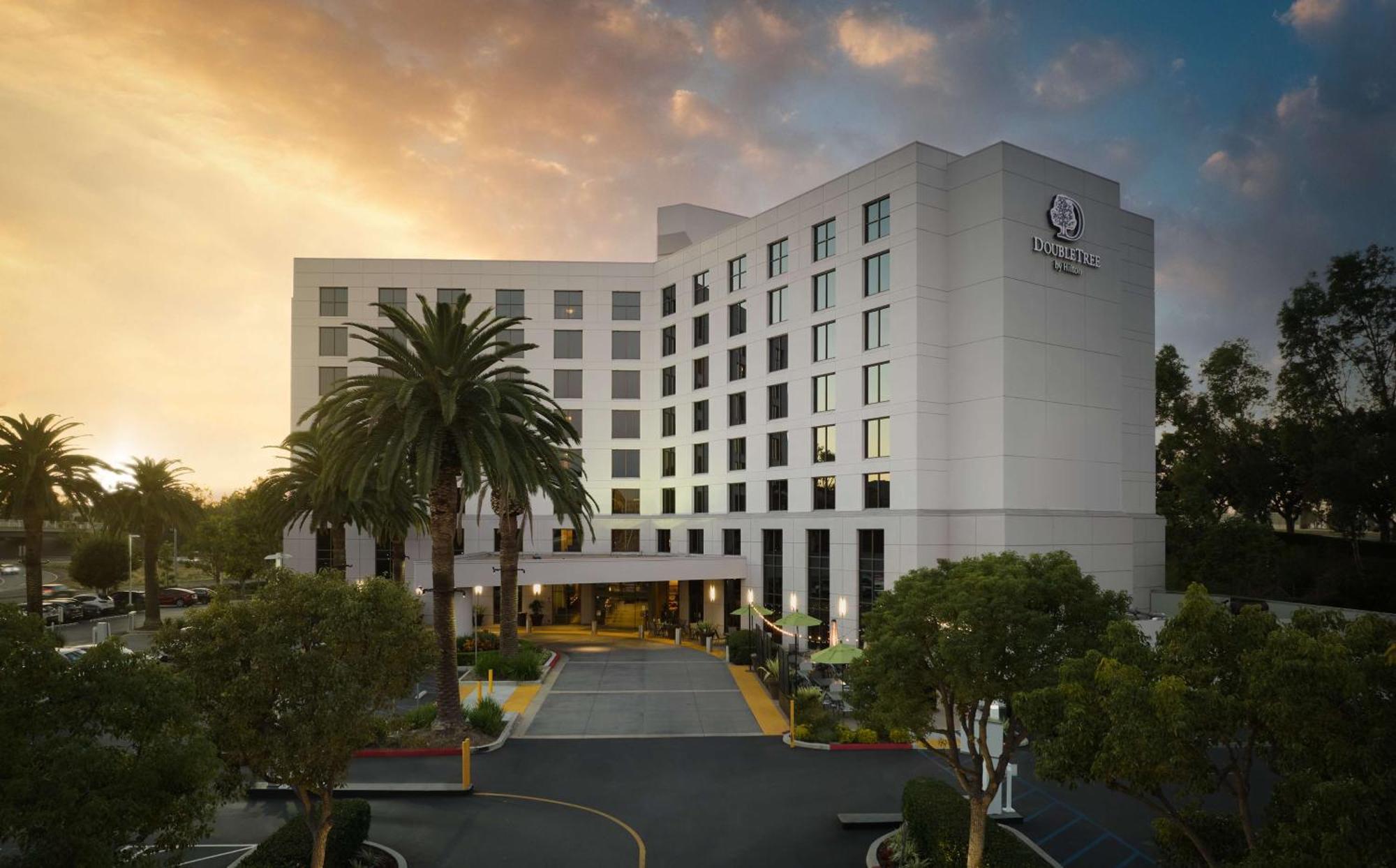 Doubletree By Hilton Irvine Spectrum Buitenkant foto