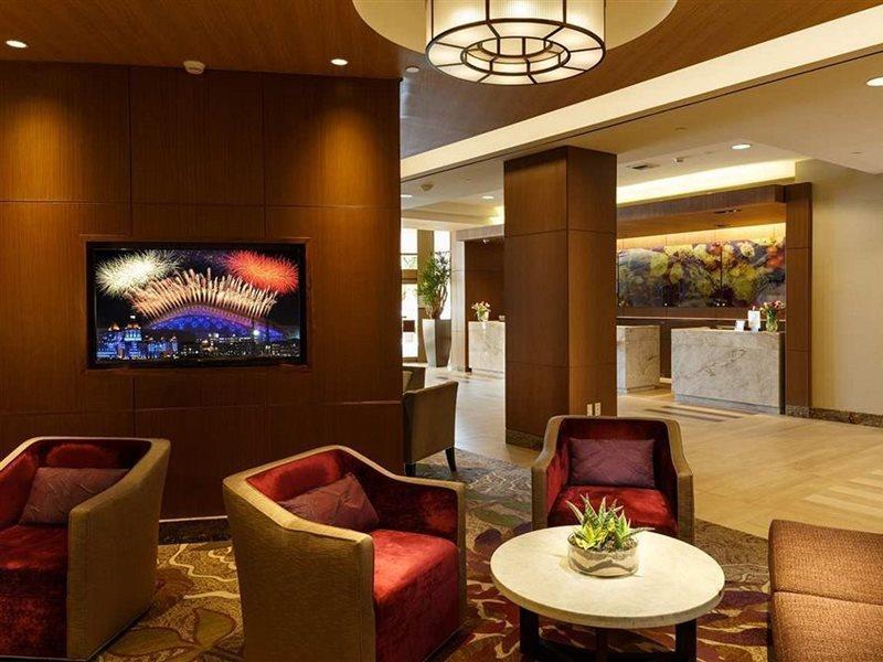 Doubletree By Hilton Irvine Spectrum Buitenkant foto